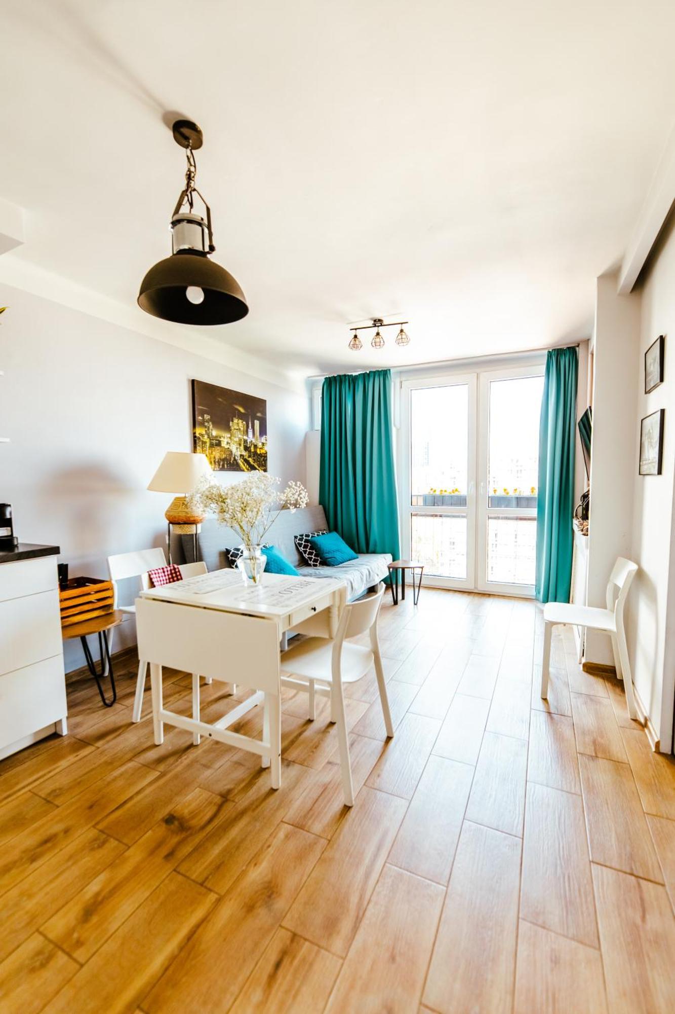 Bright 14Th Floor Central Home With Balcony & Views Warschau Buitenkant foto