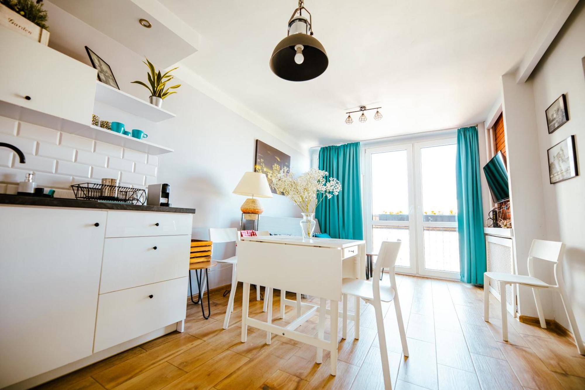 Bright 14Th Floor Central Home With Balcony & Views Warschau Buitenkant foto