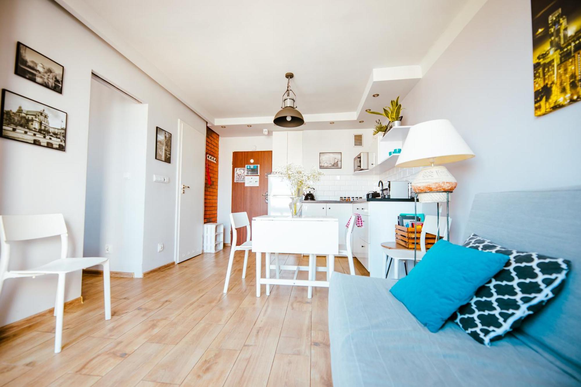 Bright 14Th Floor Central Home With Balcony & Views Warschau Buitenkant foto